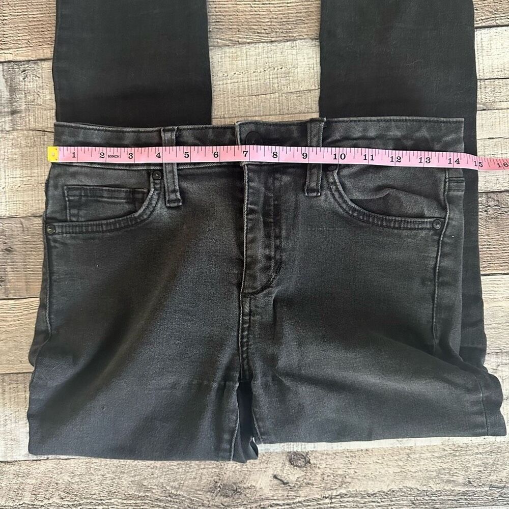 Joe’s Jeans Women’s Black Wash Raw Hem Skinny Jeans | 26 - Picture 4 of 8
